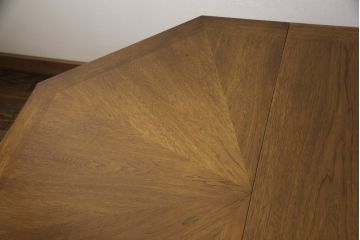 中古　DREXEL HERITAGE(ドレクセルヘリテイジ)　ESPERANTO(エスペラント)　おしゃれな八角形天板のエクステンションテーブル(ダイニングテーブル、4人掛け、6人掛け)(定価約61万円)(R-057081)
