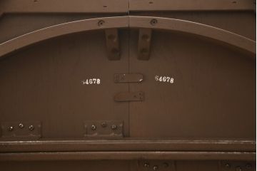 中古　DREXEL HERITAGE(ドレクセルヘリテイジ)　ESPERANTO(エスペラント)　おしゃれな八角形天板のエクステンションテーブル(ダイニングテーブル、4人掛け、6人掛け)(定価約61万円)(R-057081)