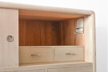 中古　国産　職人手作り　細部までこだわって作られた高級総桐箪笥(胴厚・四方丸)(桐たんす、整理タンス、衣装箪笥、バラ売り可能)(R-057093)
