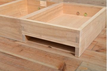 中古　国産　職人手作り　細部までこだわって作られた高級総桐箪笥(胴厚・四方丸)(桐たんす、整理タンス、衣装箪笥、バラ売り可能)(R-057093)