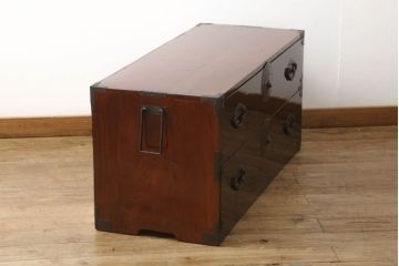 和製アンティーク　極上!美品　前板栗材　極めて漆のキレイな米沢箪笥ローボード(ローチェスト、和タンス、衣装たんす、時代箪笥)(R-057097)