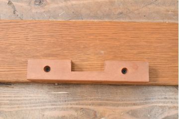 中古　美品　高級品　Stickley(スティックレー、スティックレイ)　キングサイズ!上品な象嵌入りのナラ材製ベッドフレーム(木製ベッド)(R-057100)
