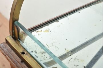 フランスアンティーク　真鍮枠　お洒落なディスプレイが叶う脚付きガラスケース(ショーケース、陳列棚)(R-057117)