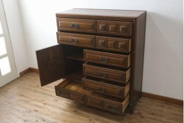 アメリカビンテージ　DREXEL HERITAGE(ドレクセルヘリテイジ)　凝ったデザイン!整理整頓しやすい大振りなチェスト(キャビネット、引き出し、戸棚、ヴィンテージ)(R-057126)