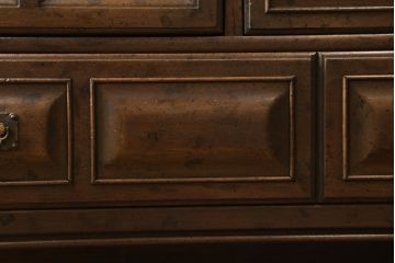 アメリカビンテージ　DREXEL HERITAGE(ドレクセルヘリテイジ)　凝ったデザイン!整理整頓しやすい大振りなチェスト(キャビネット、引き出し、戸棚、ヴィンテージ)(R-057126)