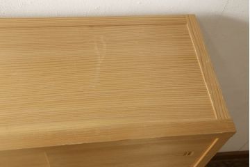 中古　美品　明るい木肌が美しい和モダンな置き水屋(茶水屋、水屋箪笥、収納棚、タンス、和たんす)(R-057128)