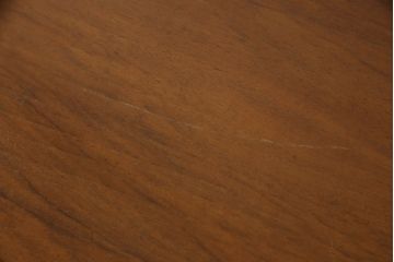 イギリスアンティーク　ウォールナット材　足先のデザインが目を引く、上品な佇まいの片袖机(ワークデスク、在宅用、在宅ワーク)(R-057133)