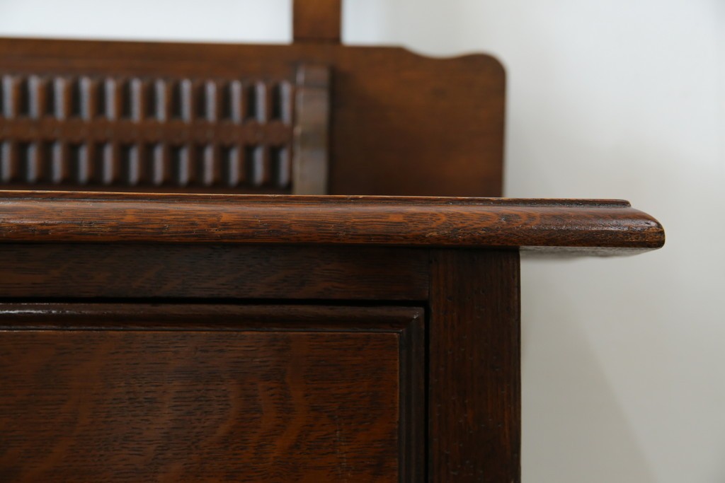 イギリスアンティーク　オーク材　ドレッシングチェスト　(R-057138)