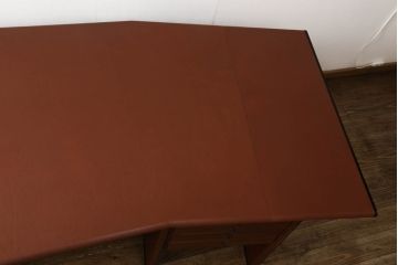 中古　美品　希少!イタリア高級家具　すべて本革張りの贅沢な作り!デスクとチェアのセット(レザー、机、椅子、イス)(R-057144)
