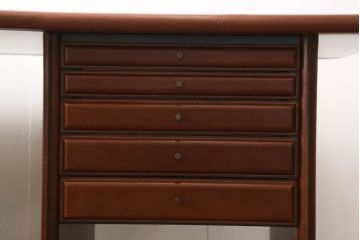 中古　美品　希少!イタリア高級家具　すべて本革張りの贅沢な作り!デスクとチェアのセット(レザー、机、椅子、イス)(R-057144)