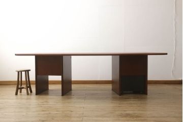 中古　美品　希少!イタリア高級家具　すべて本革張りの贅沢な作り!デスクとチェアのセット(レザー、机、椅子、イス)(R-057144)