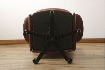 中古　美品　希少!イタリア高級家具　すべて本革張りの贅沢な作り!デスクとチェアのセット(レザー、机、椅子、イス)(R-057144)