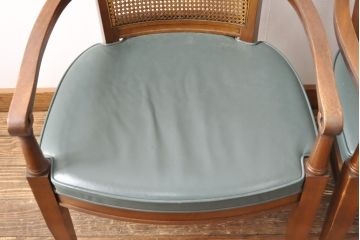 中古　DREXEL HERITAGE(ドレクセルヘリテイジ)　FRANCESCA(フランチェスカ)シリーズ　J917　合皮座面の優雅なアームチェア2脚セット(ダイニングチェア、椅子)(2脚定価　約44万円)(R-057149)