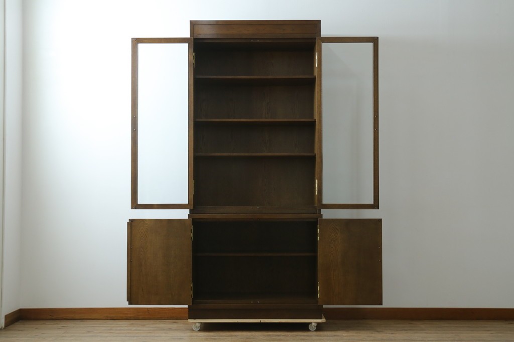 中古　カリモク　domani(ドマーニ)　Morganton(モーガントン)　モダンなデザインがステキなキャビネット　定価約70万円　(R-057154)