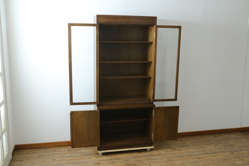 中古　カリモク　domani(ドマーニ)　Morganton(モーガントン)　モダンなデザインがステキなキャビネット　定価約70万円　(R-057154)