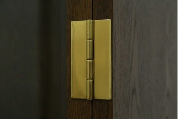 中古　カリモク　domani(ドマーニ)　Morganton(モーガントン)　モダンなデザインがステキなキャビネット　定価約70万円　(R-057154)