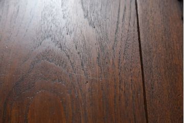 ビンテージ家具　オリエンタルなデザインが目を引くライティングビューロー(引き出し、チェスト、在宅用、在宅ワーク用デスク)(R-057155)