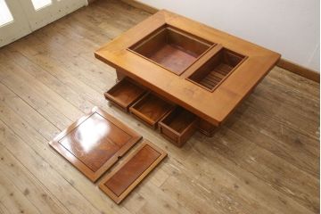 中古　美品　上手物　総ケヤキ(欅)材　上質な和の空間づくりに取り入れたい関西火鉢(囲炉裏、長火鉢、ローテーブル)(R-057183)