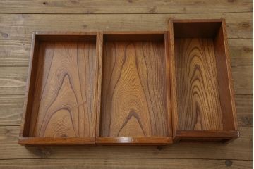 中古　美品　上手物　総ケヤキ(欅)材　上質な和の空間づくりに取り入れたい関西火鉢(囲炉裏、長火鉢、ローテーブル)(R-057183)