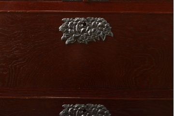中古　美品　ケヤキ(欅)材・中桐　落ち着いた品のある佇まいが魅力的な国産民芸箪笥(和箪笥、衣装箪笥、収納箪笥、引き出し、チェスト)(R-057189)