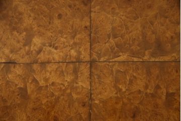 イギリスヴィンテージ　バーチ材　バーズアイの天板がおしゃれな高級ニーホルデスク(両袖机、コンソールテーブル、ビンテージ、在宅用、在宅ワーク)(R-057190)