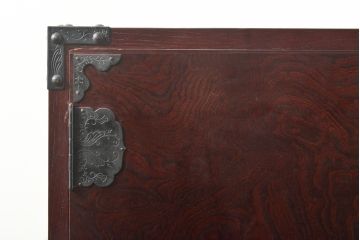 中古　美品　ケヤキ(欅)材・中桐　落ち着いた品のある佇まいが魅力的な国産民芸箪笥(和箪笥、衣装箪笥、収納箪笥、引き出し、チェスト)(R-057191)