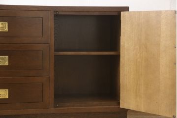 中古　美品　カリモク家具(karimoku)　domani(ドマーニ)　Morganton(モーガントン)　ヒッコリーブラウン　直線的でシンプルなデザインが目を引くサイドボード(ローボード、収納棚、引き出し、サイドキャビネット)(R-057199)
