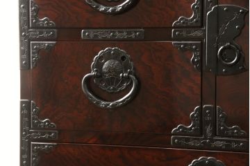 中古　美品　民芸家具　熊野洞　木地呂塗り　欅(ケヤキ)　落ち着きのある色合いと取り入れやすいサイズが魅力の仙台箪笥(整理タンス、収納箪笥、引き出し、サイドチェスト)(R-057200)