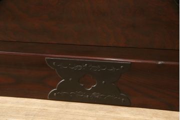 中古　美品　民芸家具　熊野洞　木地呂塗り　欅(ケヤキ)　落ち着きのある色合いと取り入れやすいサイズが魅力の仙台箪笥(整理タンス、収納箪笥、引き出し、サイドチェスト)(R-057200)