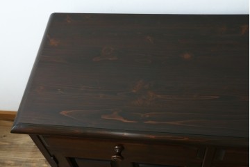 中古　北海道民芸家具　木のあたたかみを感じるサイドボード　(R-057202)