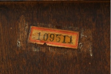 中古　北海道民芸家具　木のあたたかみを感じるサイドボード　(R-057202)