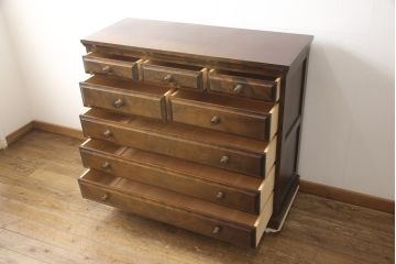 中古　北海道民芸家具　上品な佇まいが魅力的なチェスト(整理タンス、収納タンス、衣装タンス、引き出し)(R-057203)