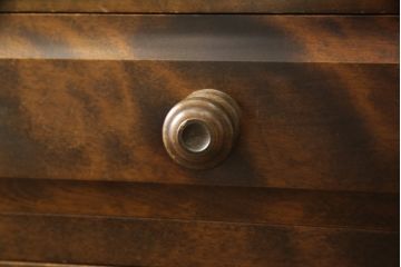 中古　北海道民芸家具　上品な佇まいが魅力的なチェスト(整理タンス、収納タンス、衣装タンス、引き出し)(R-057203)