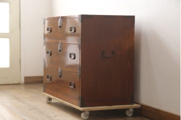 和製アンティーク　美品　前面ケヤキ(欅)材　漆の綺麗な庄内箪笥ローボード(ローチェスト、引き出し、衣装タンス、和箪笥)(R-057206)