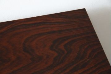 中古　美品　民芸家具　漆の綺麗な木地呂塗りが魅力　岩谷堂箪笥の着物箪笥(引き出し、衣装タンス、和箪笥)(R-057208)
