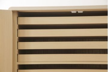 中古　美品　収納力抜群!上品な佇まいが魅力的な加茂桐箪笥(桐たんす、衣装箪笥、着物箪笥、和タンス)(R-057209)