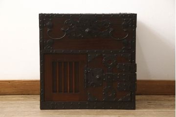 和製アンティーク　歴史を感じさせる佇まいが目を引く総桐船箪笥(帳箱、和箪笥、時代箪笥、桐たんす、小物収納)(R-057211)