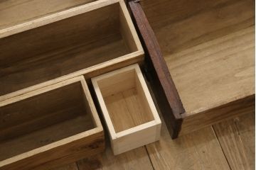 和製アンティーク　歴史を感じさせる佇まいが目を引く総桐船箪笥(帳箱、和箪笥、時代箪笥、桐たんす、小物収納)(R-057211)