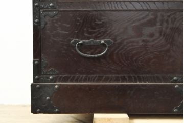 中古　美品　ケヤキ(欅)材・中桐　落ち着いた品のある佇まいが魅力的な国産民芸箪笥(和箪笥、衣装箪笥、収納箪笥、引き出し、チェスト)(R-057264)
