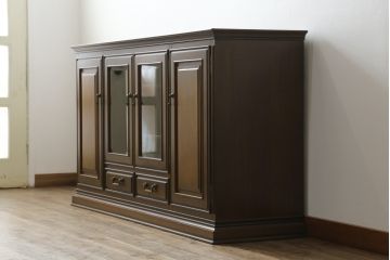 中古　マルニ　地中海ロイヤル(ROYAL)　クラシカルな雰囲気を醸し出すサイドボード(定価約45万円)(キャビネット、収納棚、戸棚、飾り棚)(R-057298)