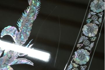 中古　民芸家具　オーバル型　豪華絢爛な螺鈿細工の座卓(定価約67万円)(ローテーブル、センターテーブル)(R-057300)