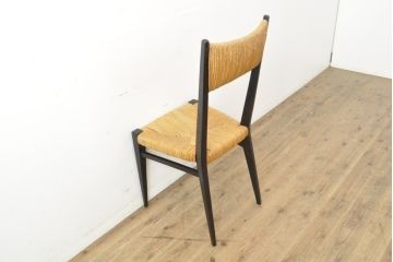 和製ビンテージ　ジャンク品　グラツキ有り　しっかりと編み込まれたラッシがポイント!スタイリッシュなラッシチェア2脚セット(椅子、イス、ヴィンテージ)(R-057306)
