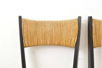 和製ビンテージ　ジャンク品　グラツキ有り　しっかりと編み込まれたラッシがポイント!スタイリッシュなラッシチェア2脚セット(椅子、イス、ヴィンテージ)(R-057307)