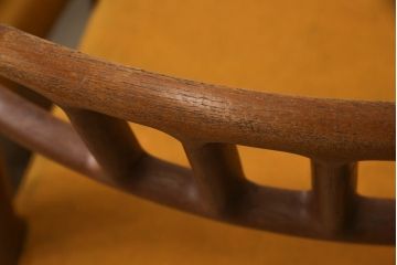 デンマークビンテージ　北欧家具　チーク材　J.L.モラー　デザインモデル79　イエローカラーの明るい色合いが魅力のダイニングチェア4脚セット(アームレスチェア、ヴィンテージ)(R-057309)