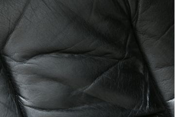北欧ビンテージ　スウェーデン　G-Mobel社　高級感のある佇まいが魅力的な本革ラウンジチェア+オットマンのセット(一人掛けソファ、1人掛け、アームチェア、レザー、ヴィンテージ)(R-057333)