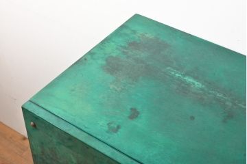 激レア!　ビンテージ家具　イタリア高級家具　アルド・トゥーラ(ALDO TURA)　個性的なデザインがインパクト抜群のサイドボード(収納棚、戸棚、ヴィンテージ)(R-057334)