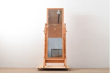 フランスビンテージ　バーチ材　木の温もりを感じられるナチュラルな雰囲気のスタンドミラー(姿見、鏡、ヴィンテージ)(R-057338)