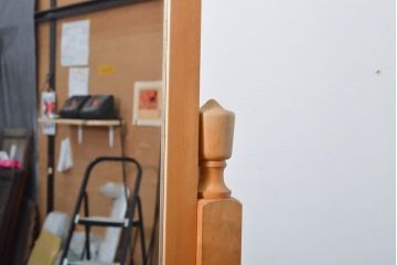 フランスビンテージ　バーチ材　木の温もりを感じられるナチュラルな雰囲気のスタンドミラー(姿見、鏡、ヴィンテージ)(R-057338)