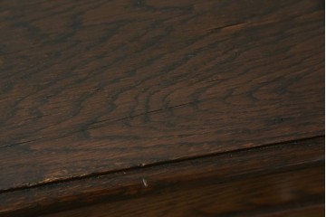 イギリスアンティーク　オーク材　クラシカルな雰囲気を醸し出すステンドグラスブックケース　(R-057344)