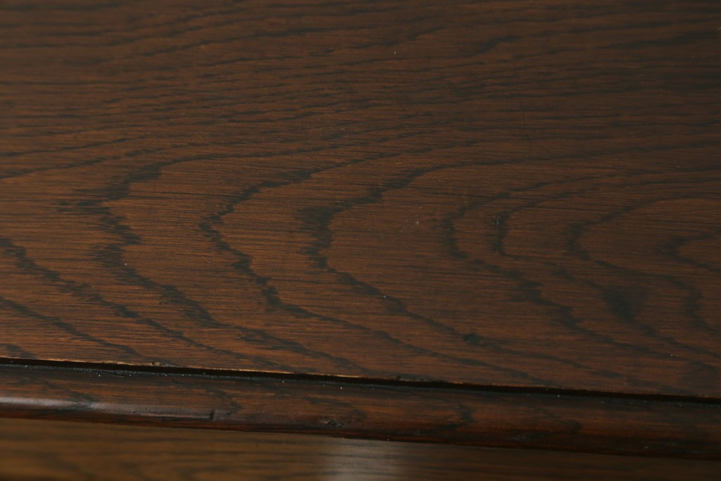 イギリスアンティーク　オーク材　クラシカルな雰囲気を醸し出すステンドグラスブックケース　(R-057344)